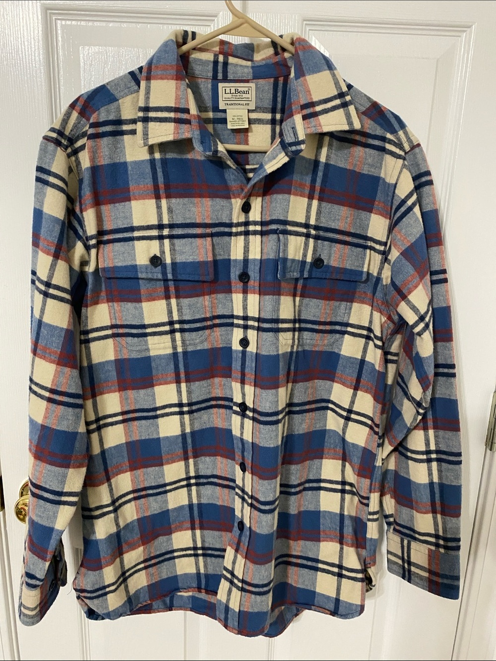 L.L. Bean Men’s Blue Plaid Button-Down  Very Soft Heavyweight Flannel Shirt